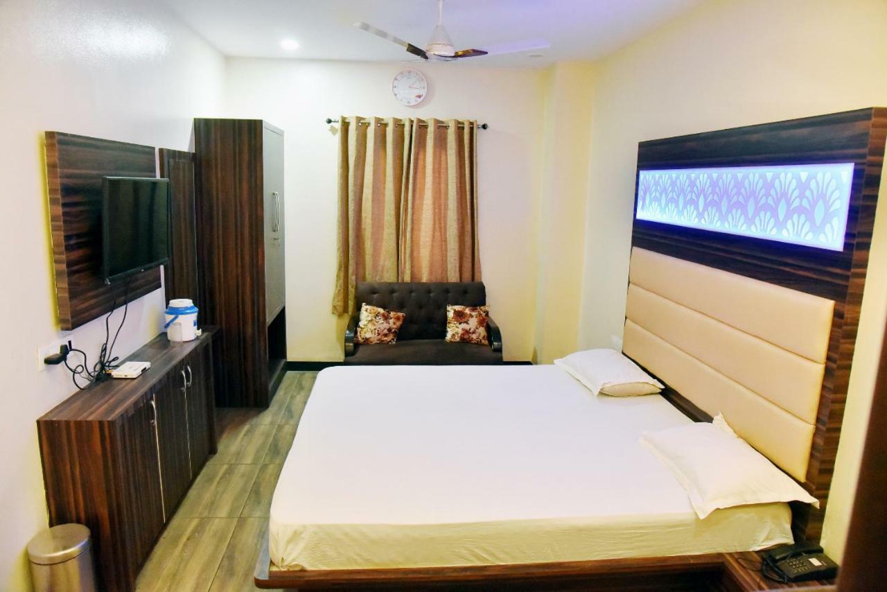 Hotel Midtown & Restaurant Jhunjhunu Esterno foto
